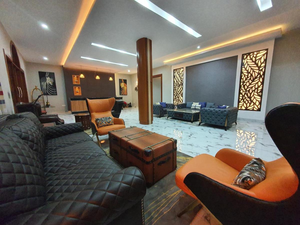 Silver Palm Hotel 阿鲁沙 外观 照片