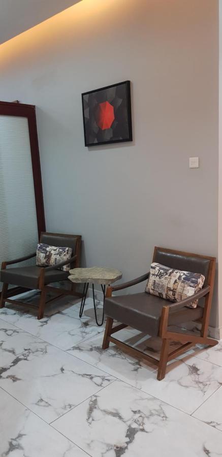 Silver Palm Hotel 阿鲁沙 外观 照片