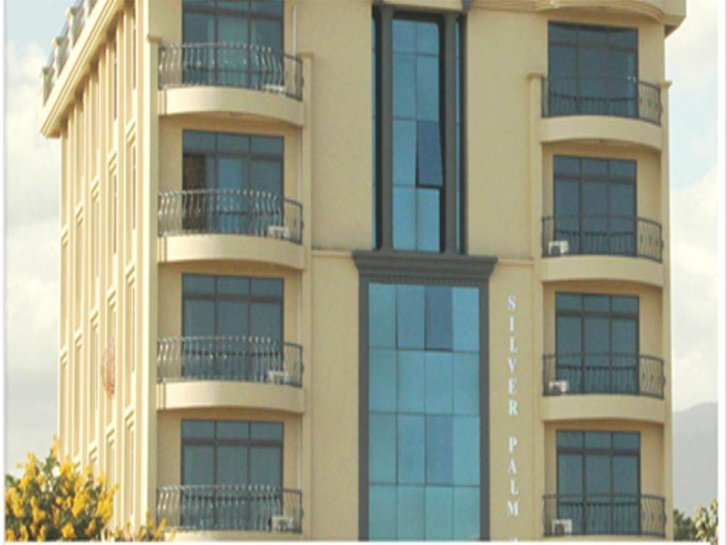 Silver Palm Hotel 阿鲁沙 外观 照片
